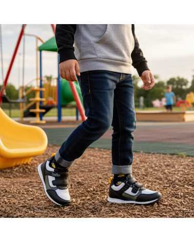 Tenis para Bebe Niño marca Lucho Mod. 254 abrochado fácil