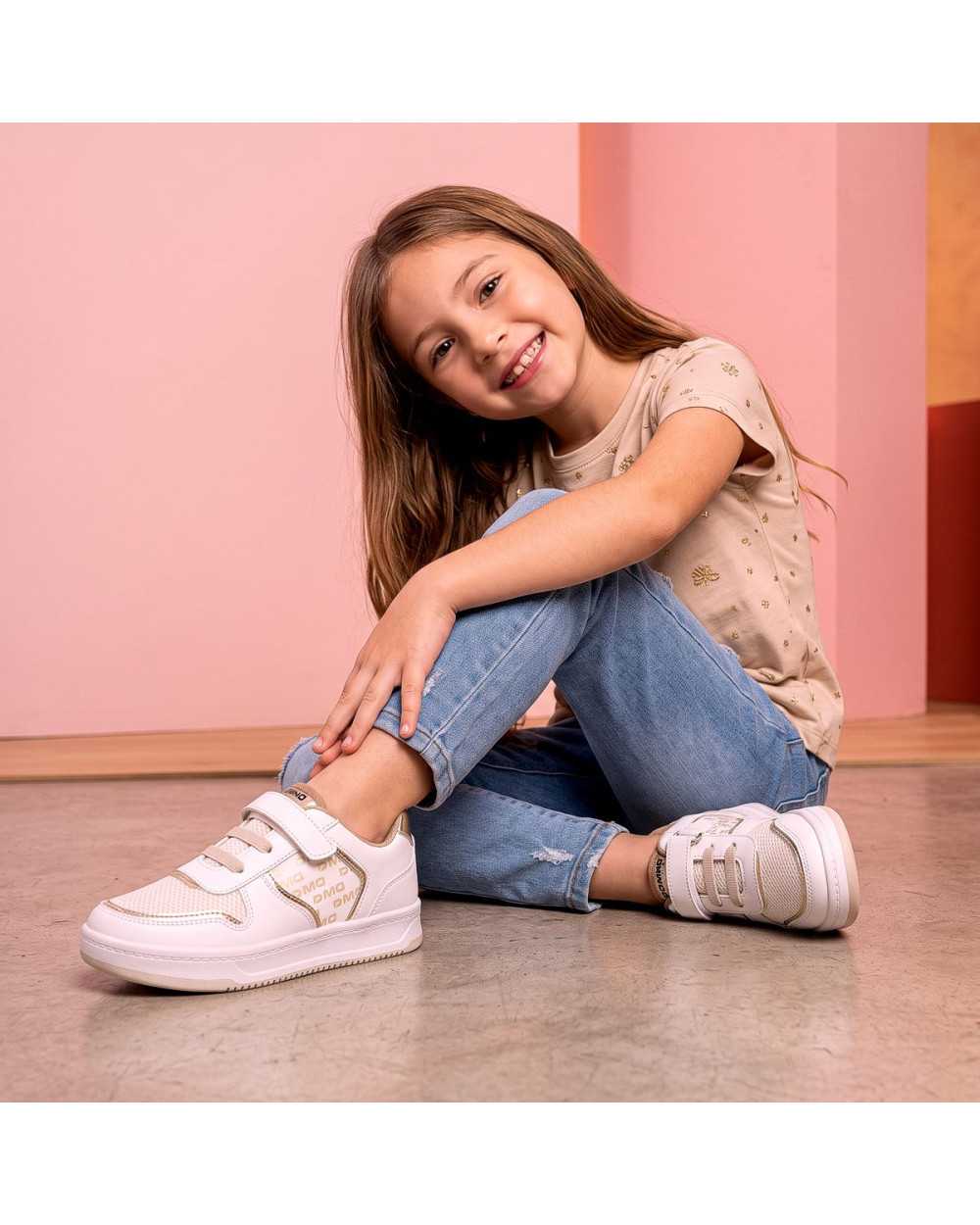 Tenis Casual Niña Dominiq 2973 Látigo velcro Detalle Dorado